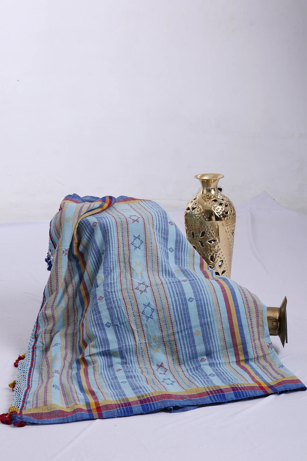 Blue with Red Bhujodi Saree with Yellow Highlights – Handwoven in Organic Kala Cotton
