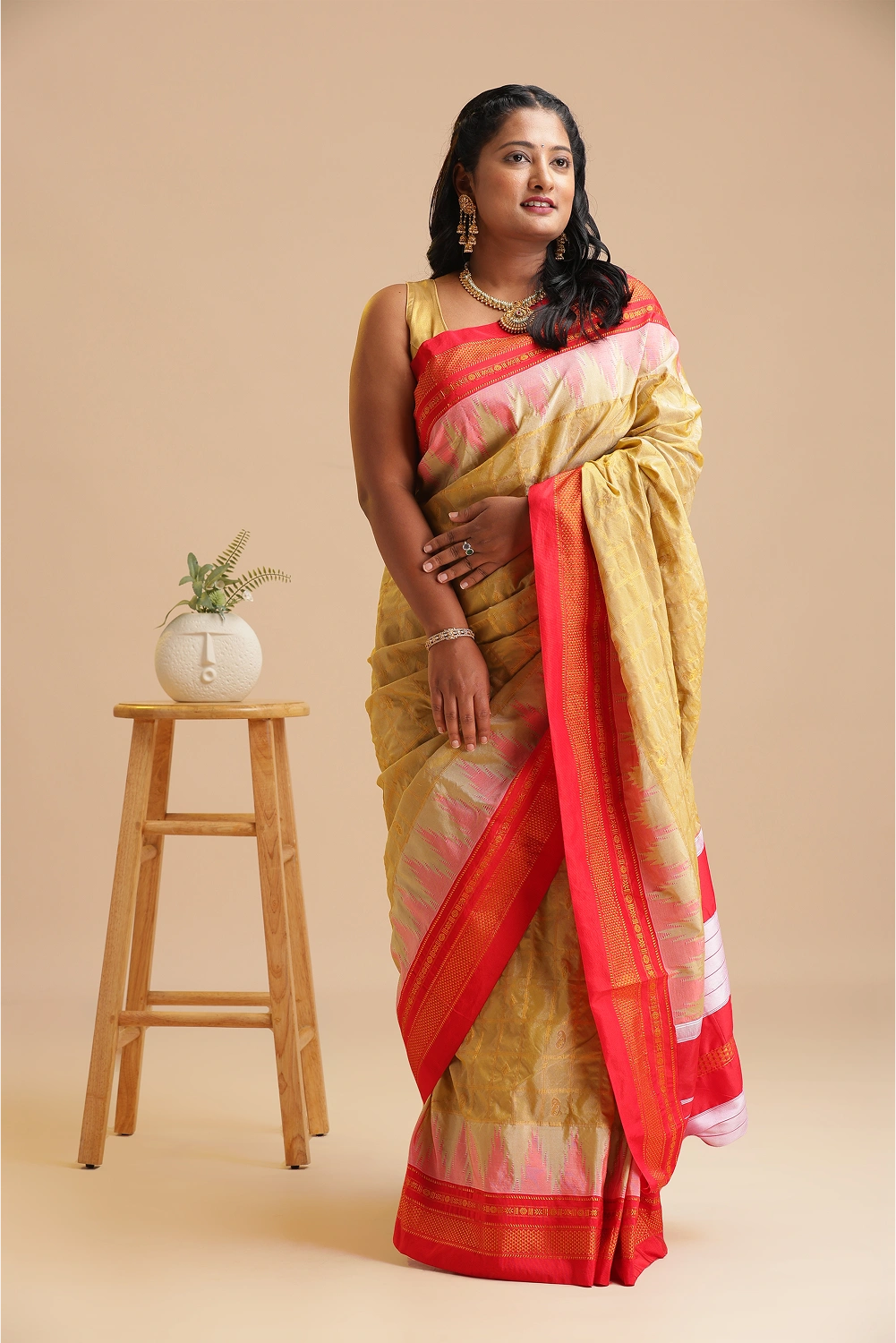 Golden Glow- Ilkal Saree