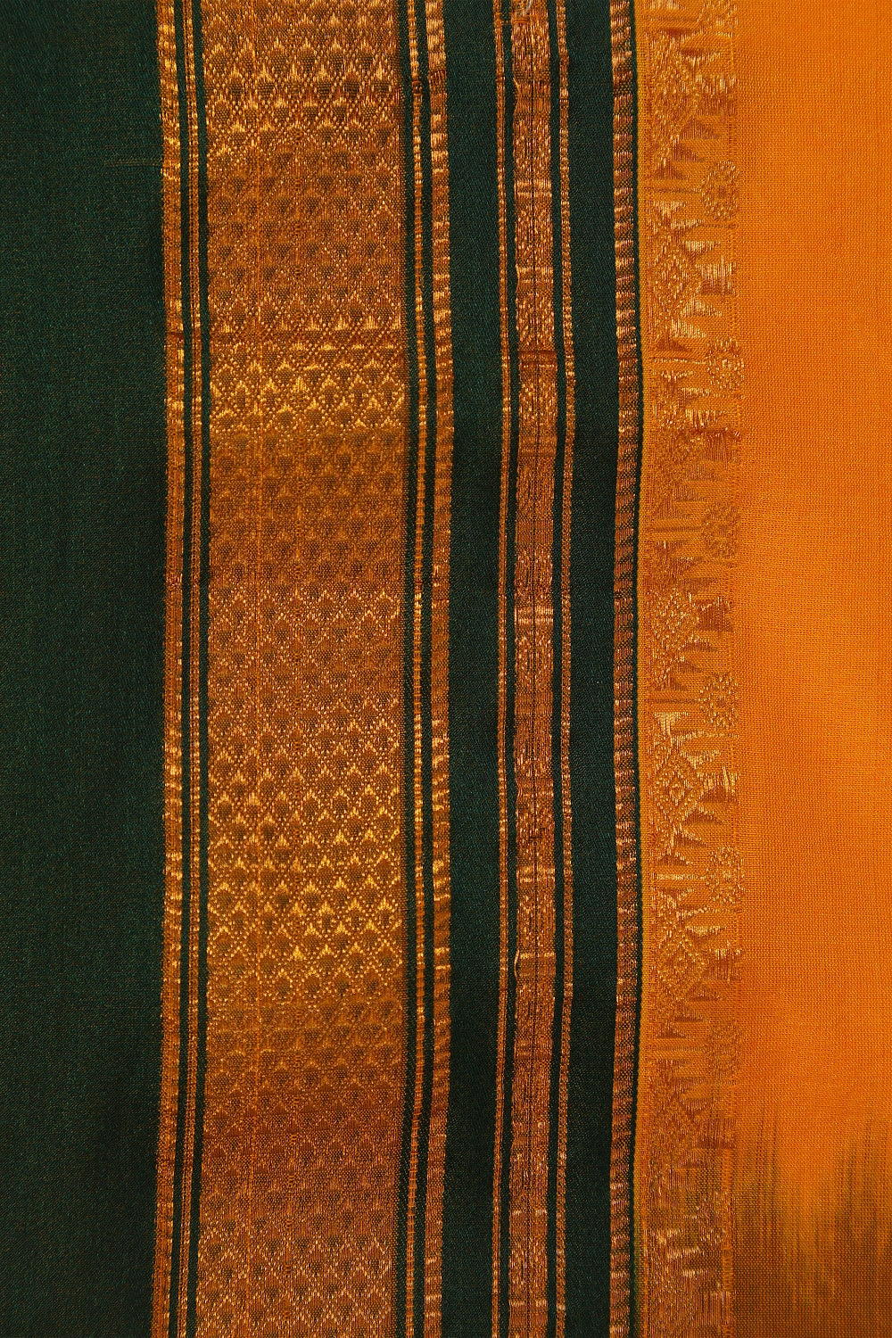 Sunlit Grace – Ilkal Saree