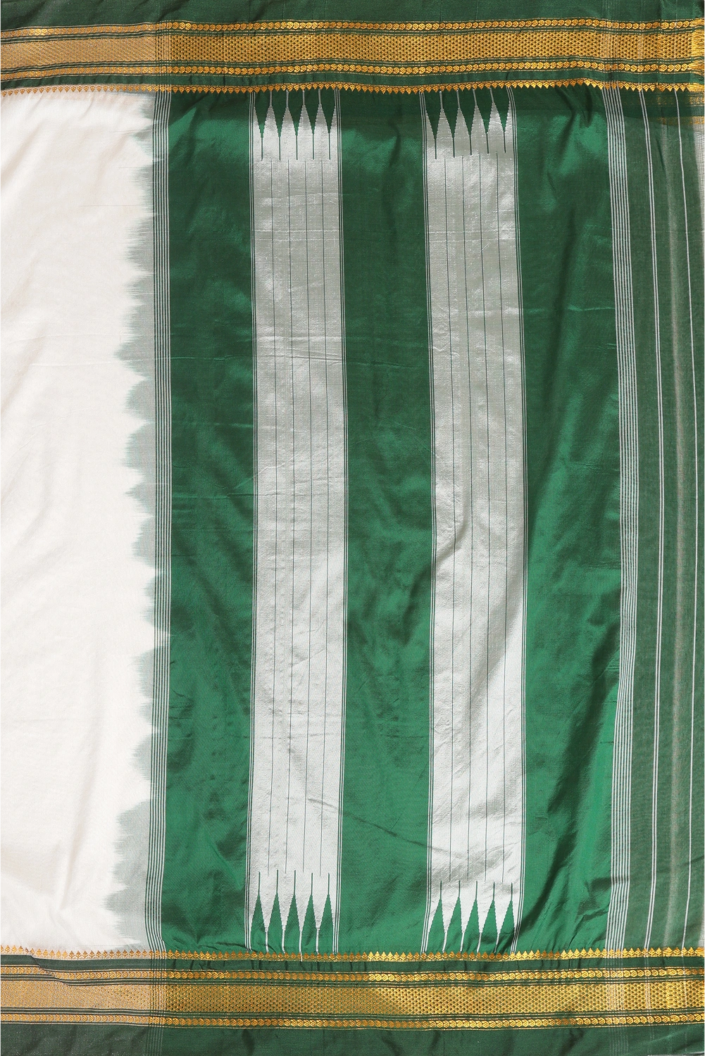 Pearl Radiance Ilkal Saree