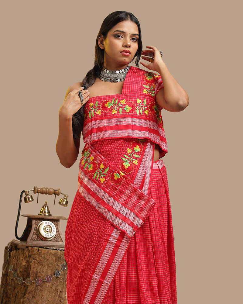 Crimson Bloom Kunbi Saree | Authentic Goan Handloom - Seere