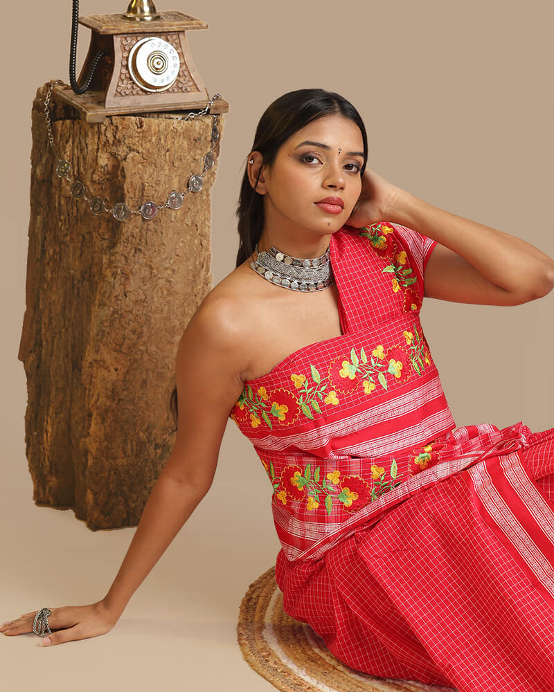 Crimson Bloom Kunbi Saree | Authentic Goan Handloom - Seere