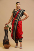 Red Ilkal Saree with Tope Teni Pallu & Kasuti Embroidery – in Cotton Silk