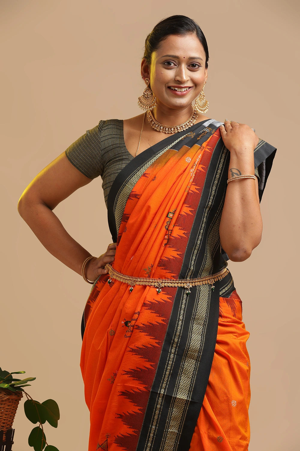 Orange Ilkal Saree with Tope Teni Pallu & Kasuti Embroidery – in Cotton Silk