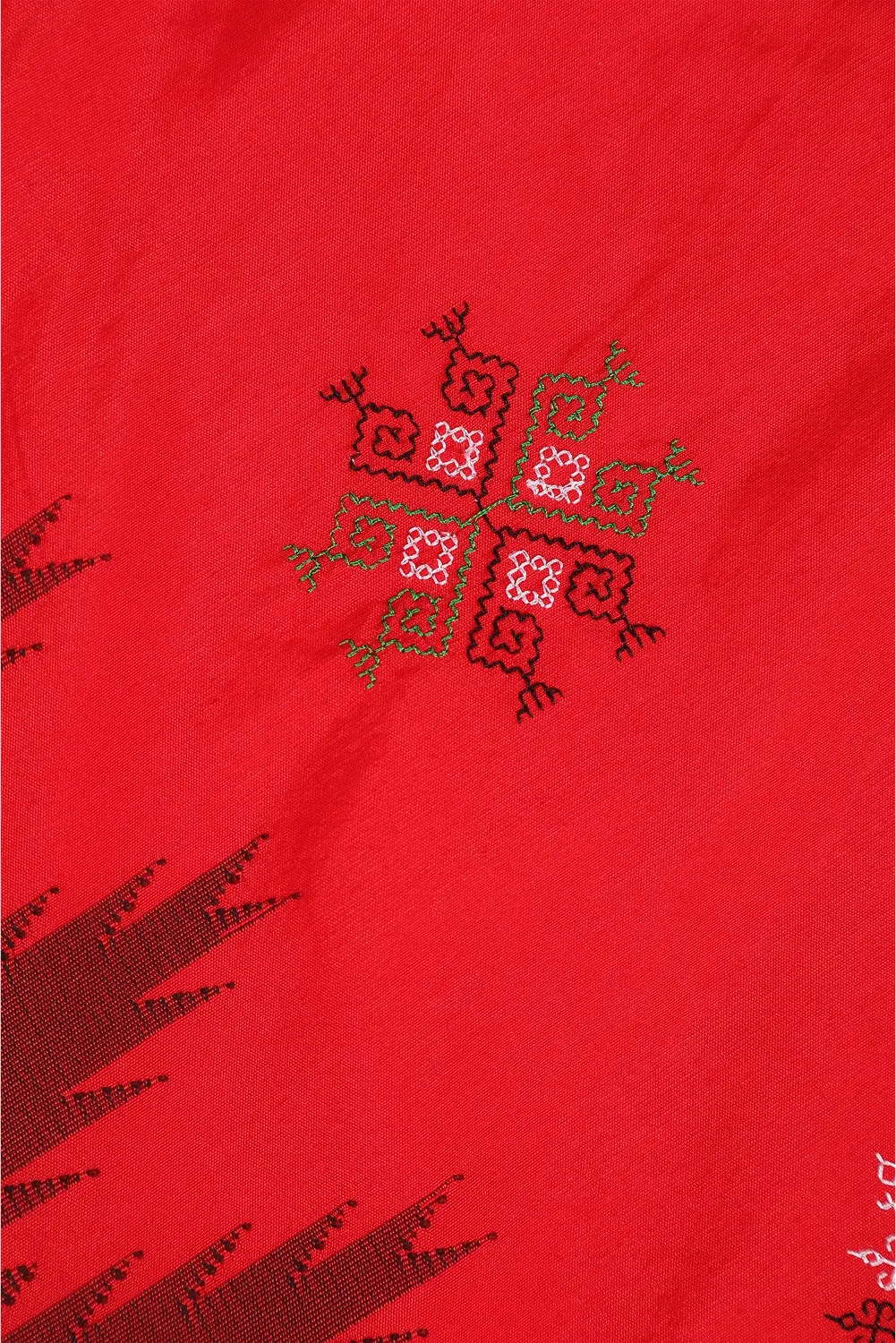 Red Ilkal Saree with Tope Teni Pallu & Kasuti Embroidery – in Cotton Silk