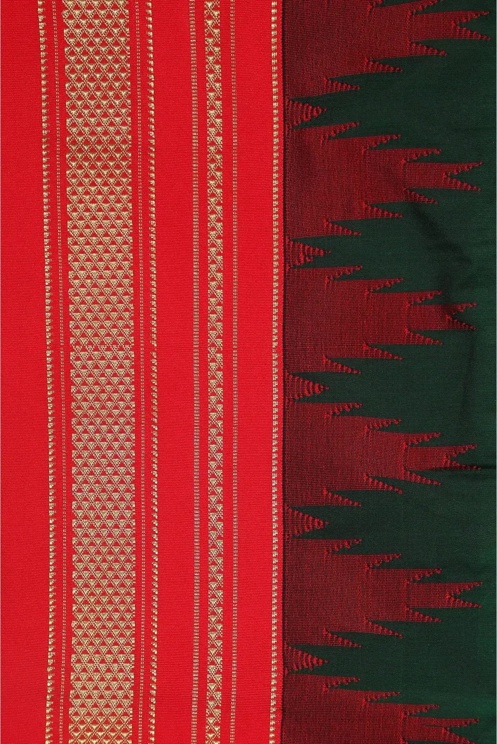 Green Ilkal Saree with Tope Teni Pallu & Kasuti Embroidery – in Cotton Silk
