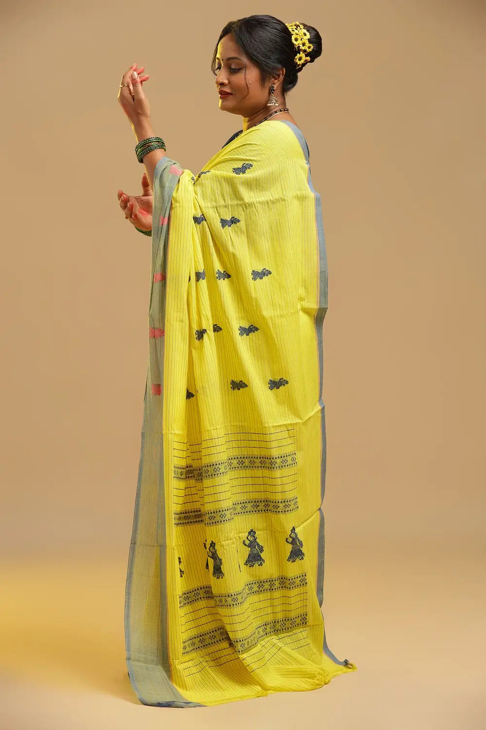 Sunny Amaltas - Yellow & Grey Gollabhama Cotton Saree
