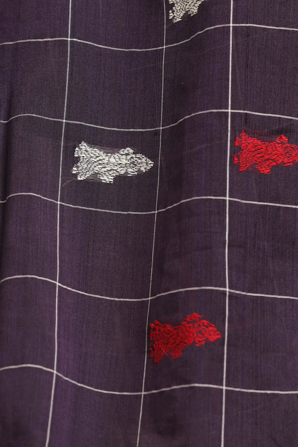 Midnight Aura – White Check, Red & Black Gollabhama Cotton Saree
