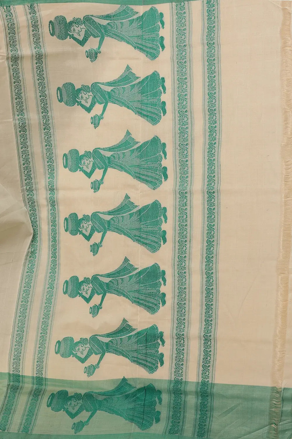 White Elegance – White & Mint Green Gollabhama Cotton Saree