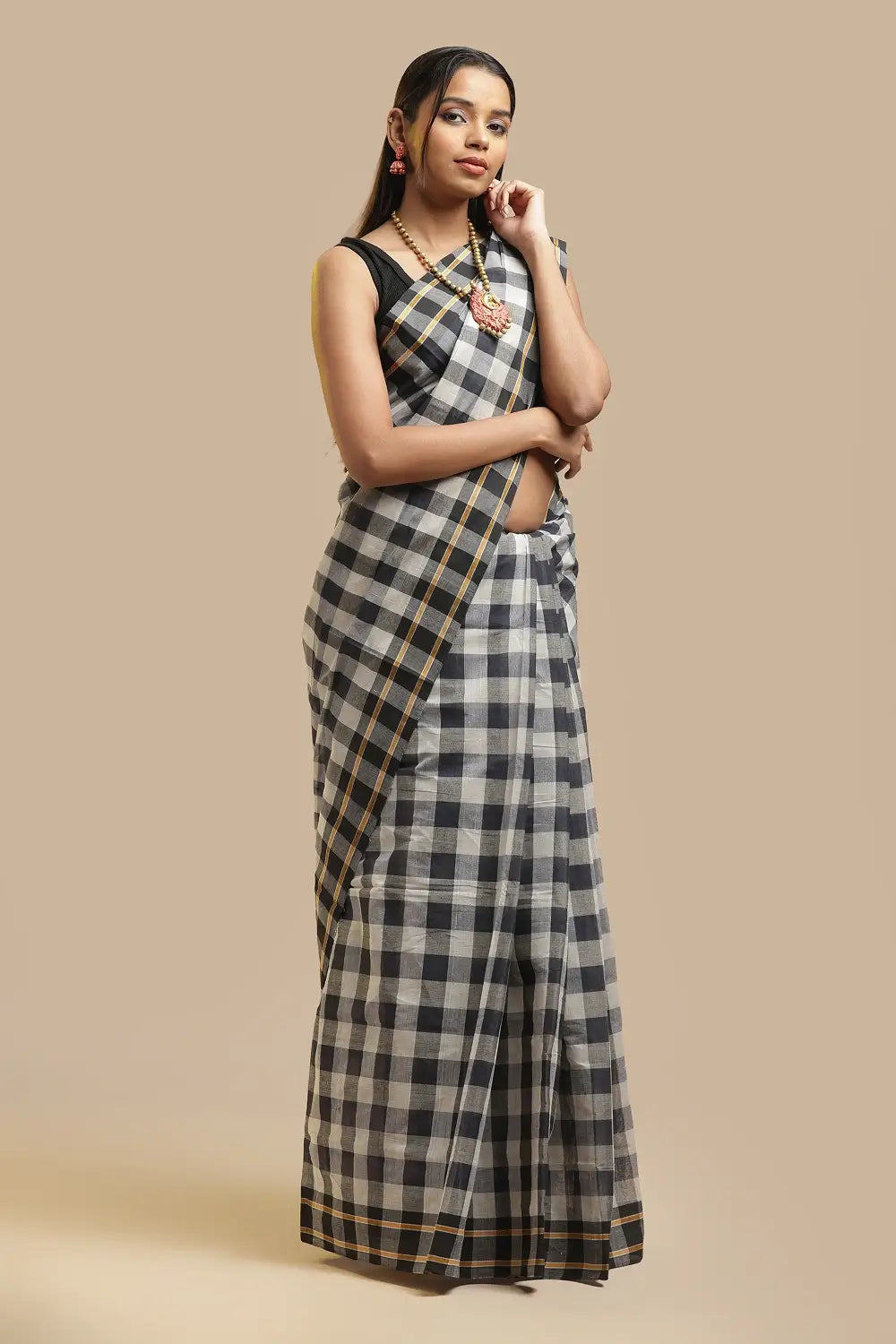 Udupi Cotton Saree | Coal & Pearl – Gingham Checks | Handwoven