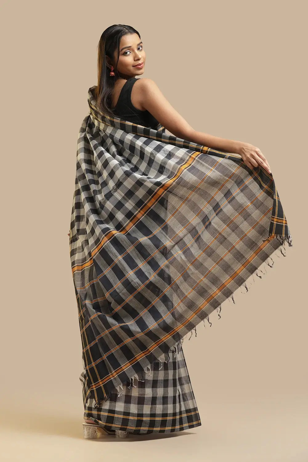 Udupi Cotton Saree | Coal & Pearl – Gingham Checks | Handwoven