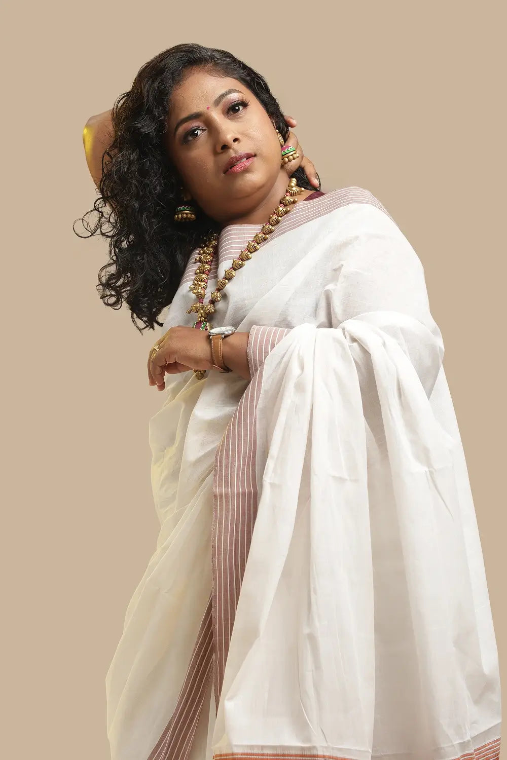 Udupi Cotton Saree | White Dusk – Brown Stripe Pallu | Handwoven