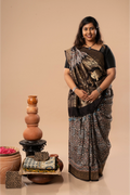 Golden Rule - Ajrakh Dola Saree