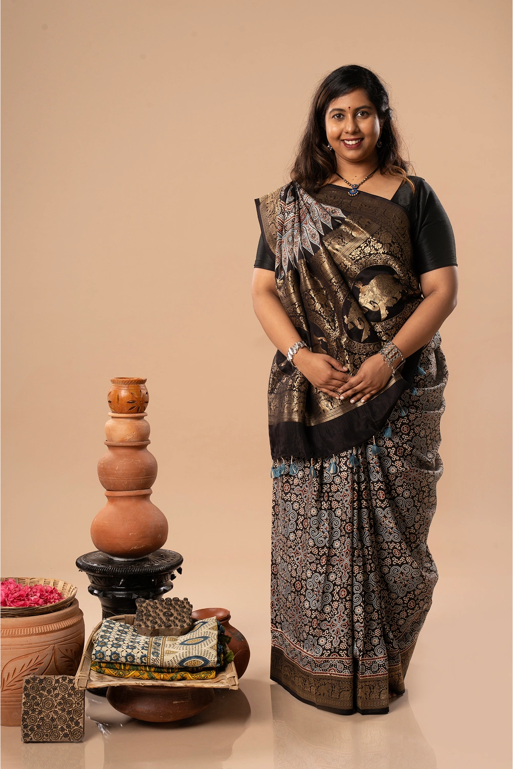 Golden Rule - Ajrakh Dola Saree
